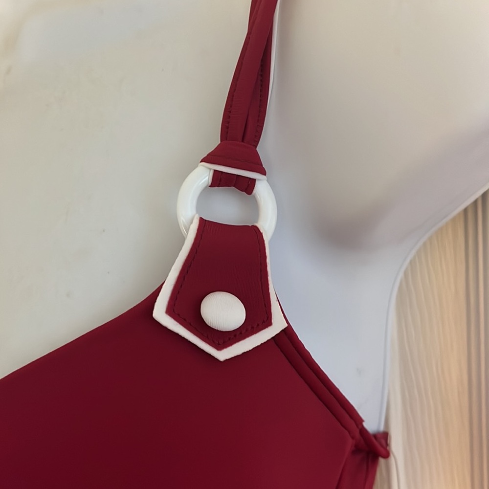 NWT BATHING SUIT - Picture 3 of 6